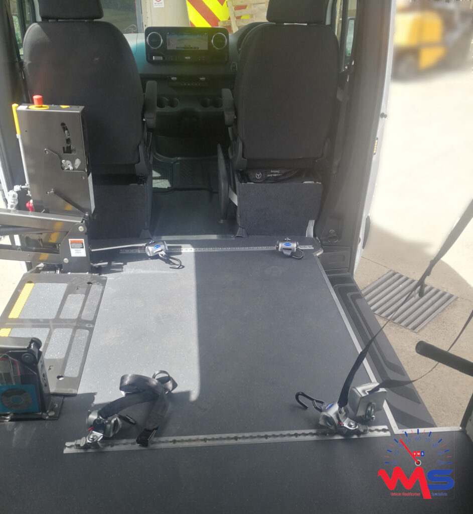 Split Lift Side Door